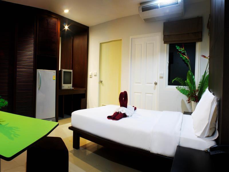 BaanNueng@Kathu Hotel Phuket Buitenkant foto