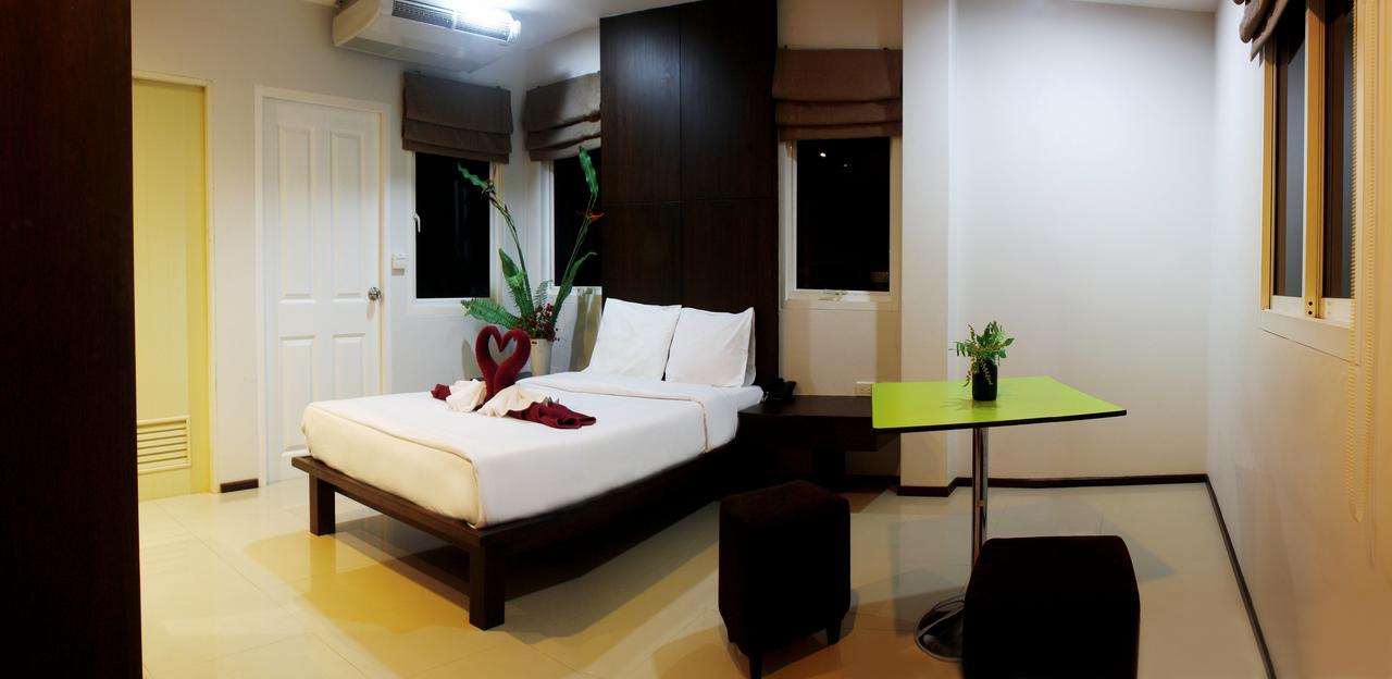 BaanNueng@Kathu Hotel Phuket Buitenkant foto